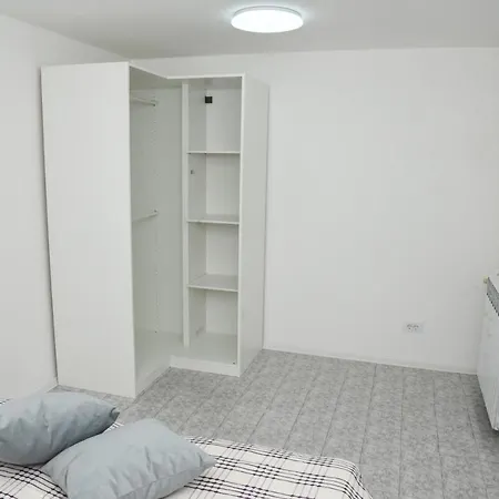 Apartment L & S Banjica