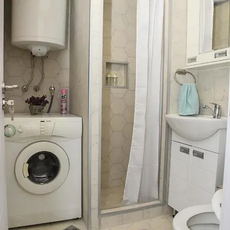 L & S Banjica Apartment Belgrade