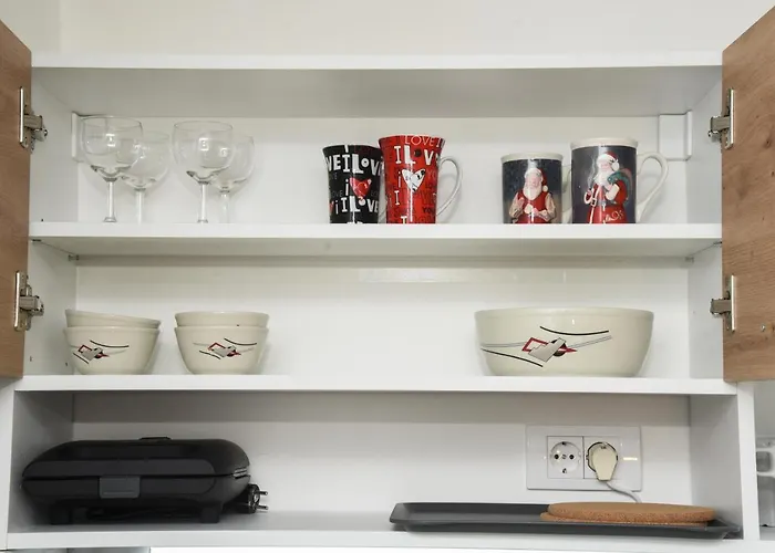 L & S Banjica * Bělehrad