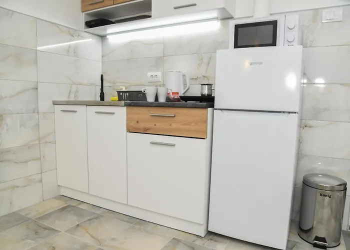 L & S Banjica Bělehrad